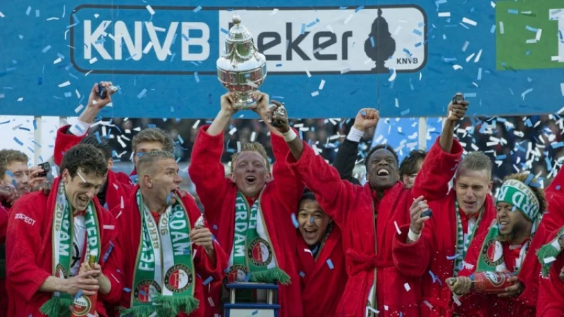 Feyenoord bij winst KNVB beker niet gehuldigd op Coolsingel maar in De Kuip