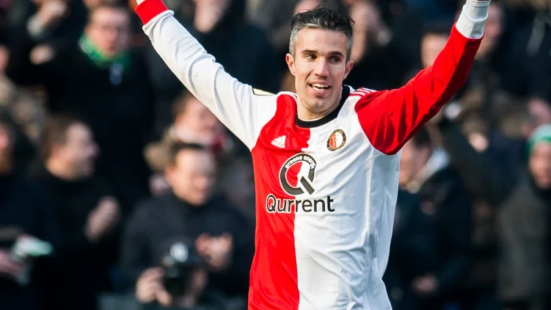 Hoe pakt AZ Van Persie aan?