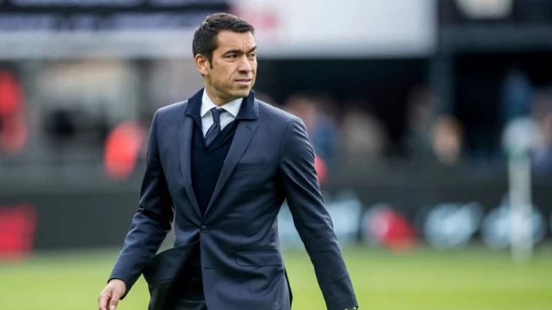 Van Bronckhorst: 'Op de finale zit altijd druk'