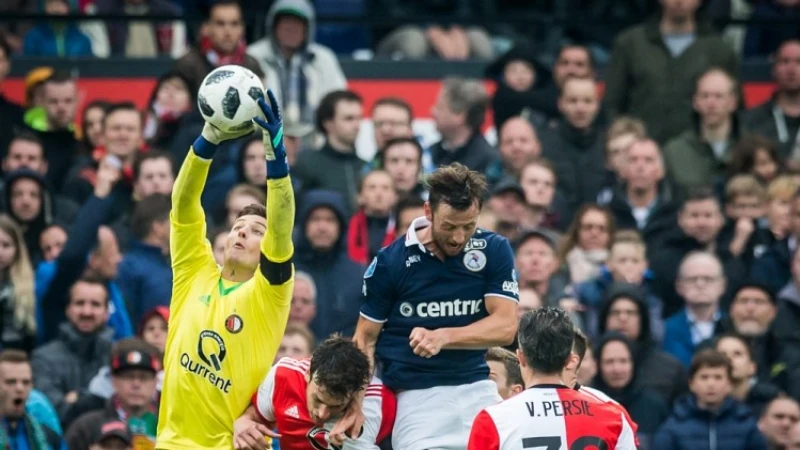 COLUMN | Van Bronckhorst gaat nog hele grote fouten maken