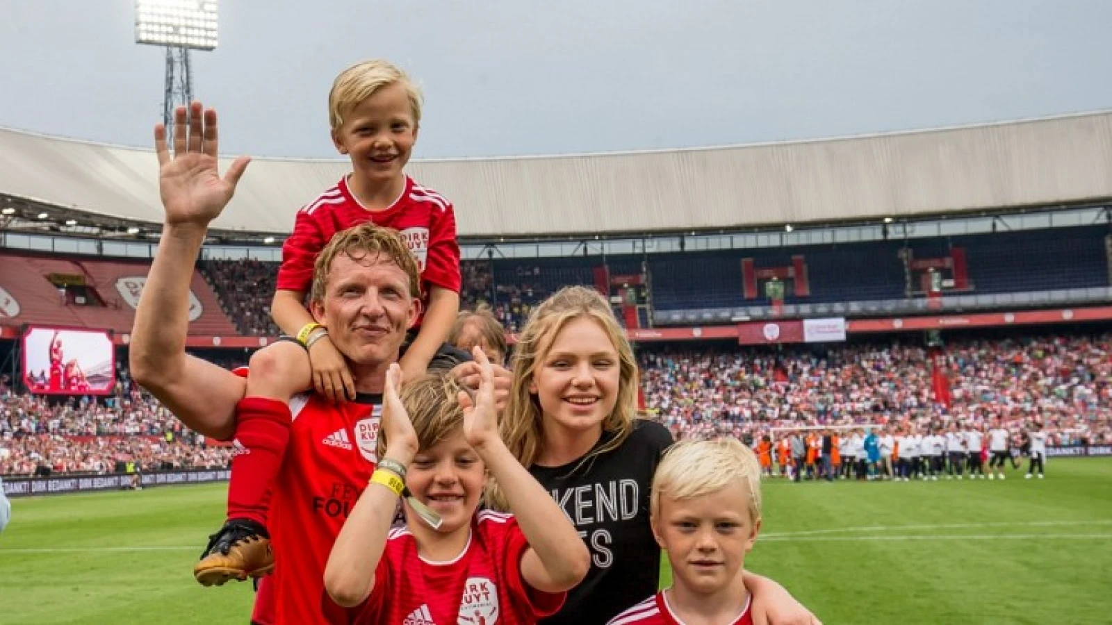 Dirk Kuyt neemt met doelpunt afscheid van het profvoetbal