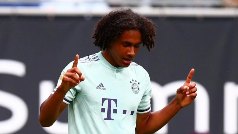 Oud-Feyenoordtalent Zirkzee trefzeker voor Bayern München