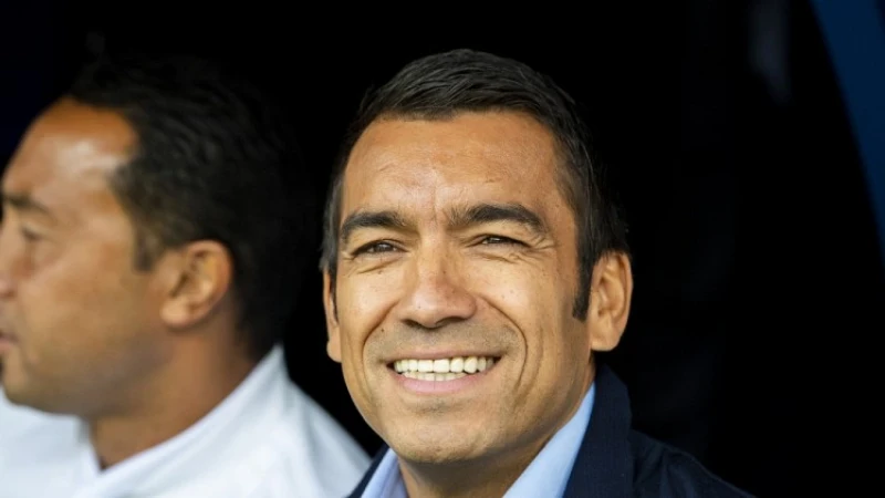 'Van Bronckhorst wil ooit buitenlands avontuur'