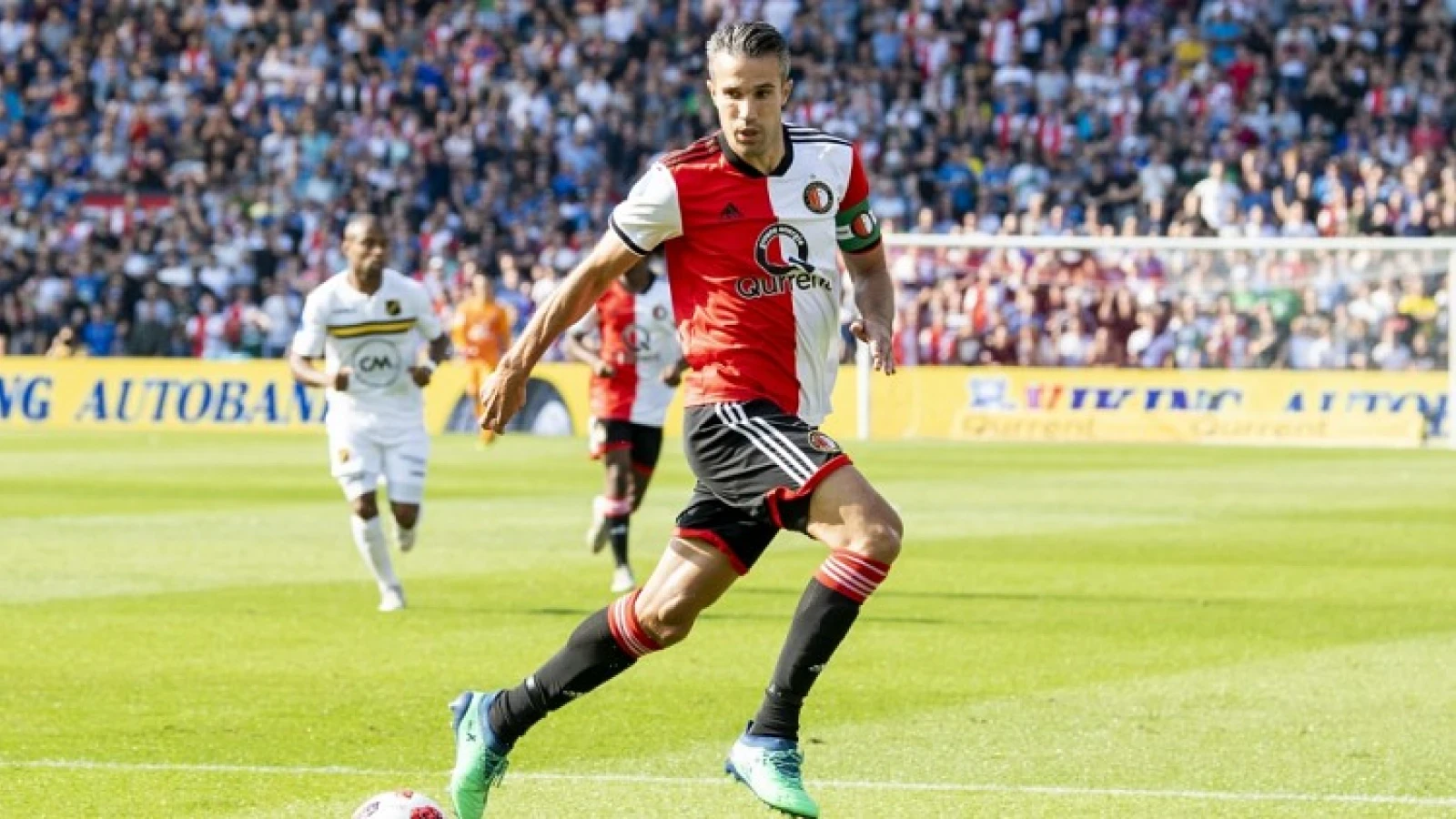 Van Persie: 'Ik had er vandaag wel een paar meer mogen maken'