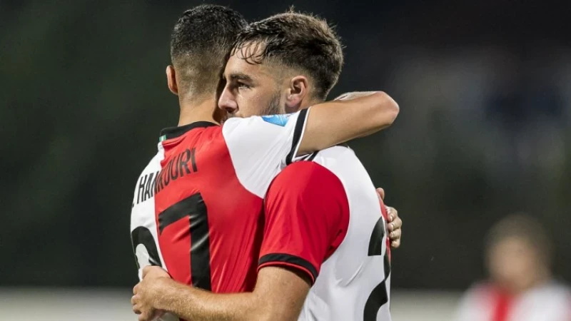 Boskamp lovend over Feyenoordtalent: 'Kan lekker ballen'