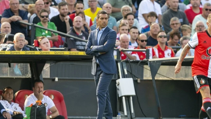 OPSTELLING | Van Bronckhorst moet puzzelen door blessuregeval