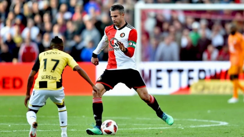 Robin van Persie niet op trainingsveld