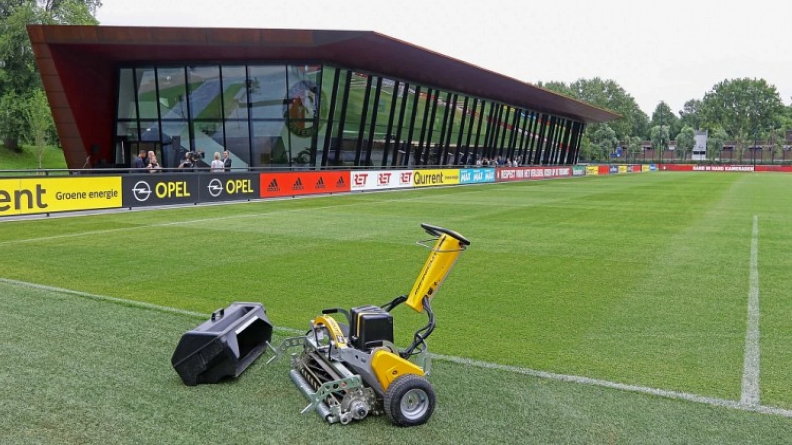 'Aanvoerder ontbreekt op training, geblesseerden melden zich wel op het veld'