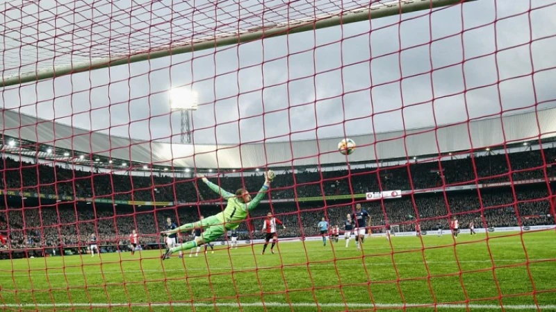 'Samba Sam' swingt eindelijk in De Kuip