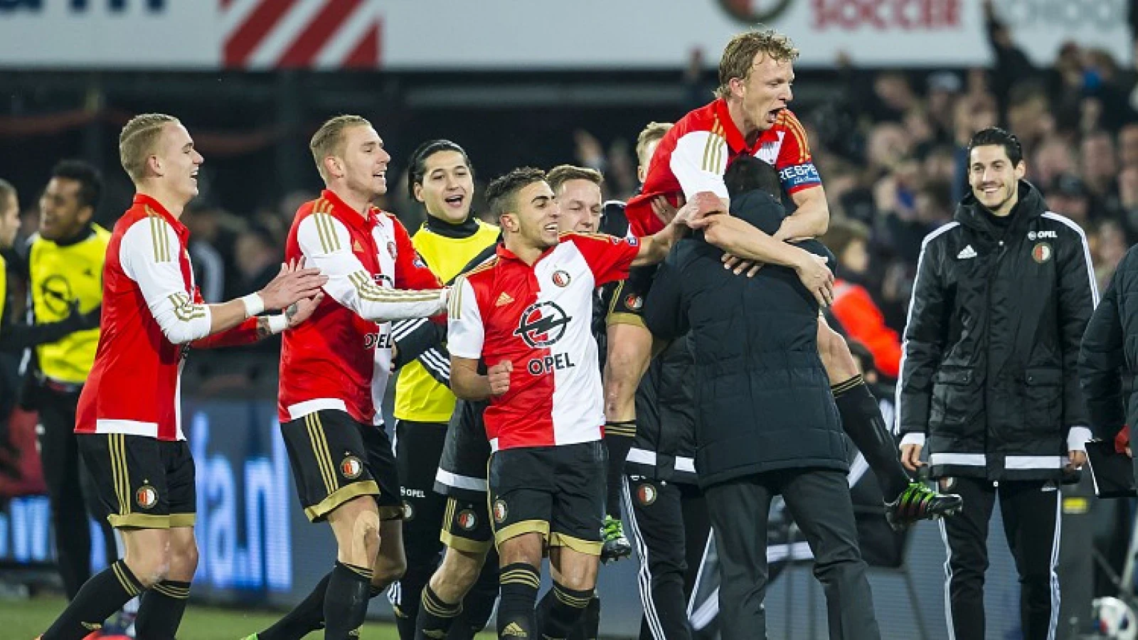 Krabbendam bespreekt overwinning Feyenoord in FC Rijnmond