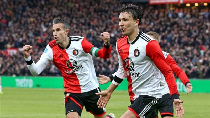 Van Persie onderwerp van discussie bij Excelsior: 'Tribunenaam moet verdwijnen'