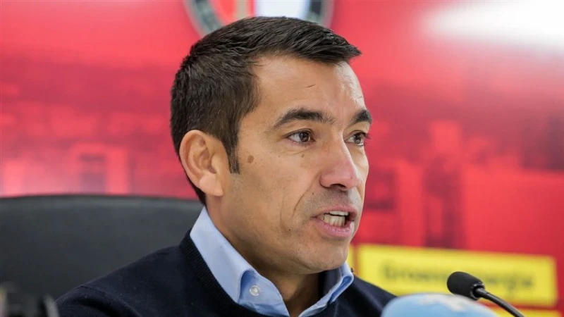 Van Bronckhorst: 'Het is niet aan mij'