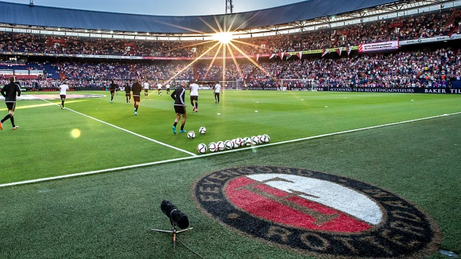 'Dan moet de huidige Kuip waarschijnlijk tegen de vlakte'