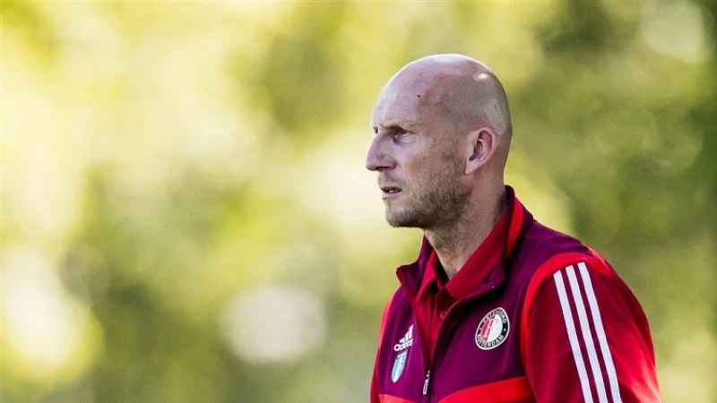 Feyenoordopstelling bekend: Stam geeft verschillende jeugdspelers de voorkeur