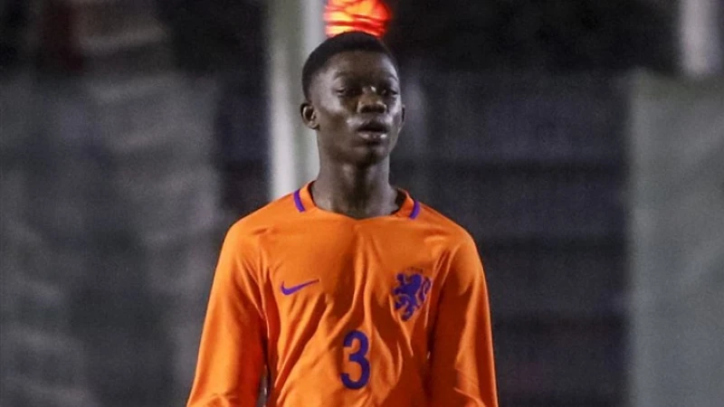 Eerste profcontract voor Denzel Owusu