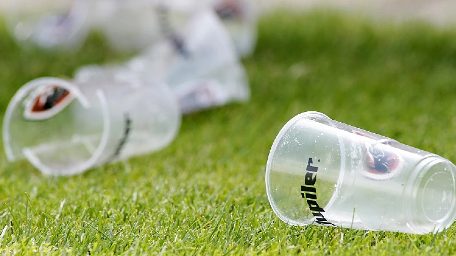 'Bierbrouwerij in de Kuip bij komst van nieuw stadion'