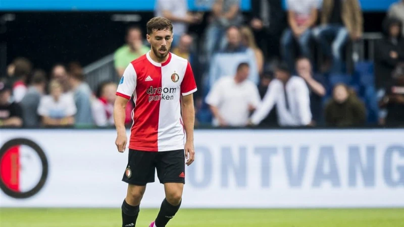 Kökcü kon niet omgaan met plek bij Feyenoord: 'Ik wilde meteen het vliegtuig terug pakken'