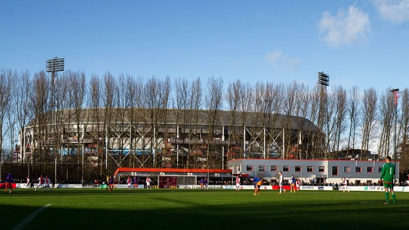 Feyenoord Onder de 13 jaar neemt punt mee naar Rotterdam