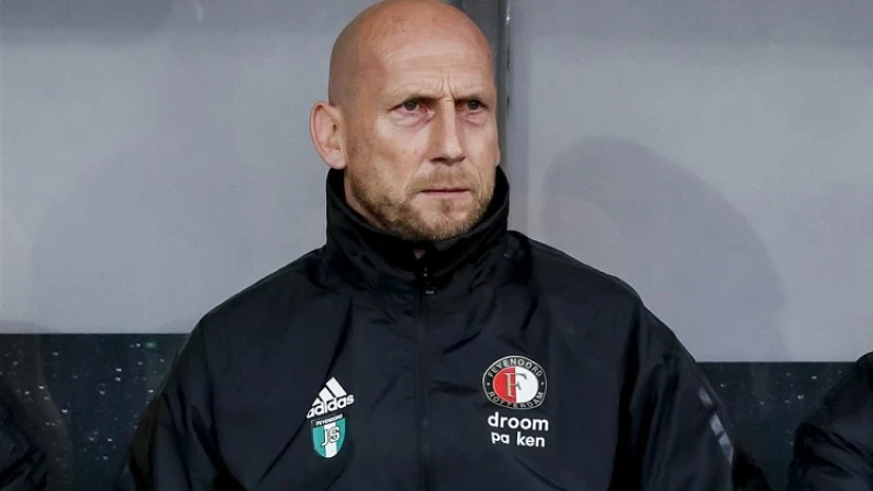 VIDEO | Stam blikt vooruit op komende periode Feyenoord