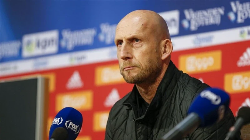 Stam reageert op blessure Steven Berghuis