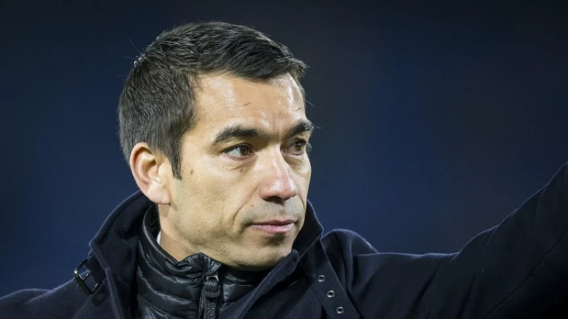 Van Bronckhorst looft Feyenoorder: 'Knap wat hij presteert'