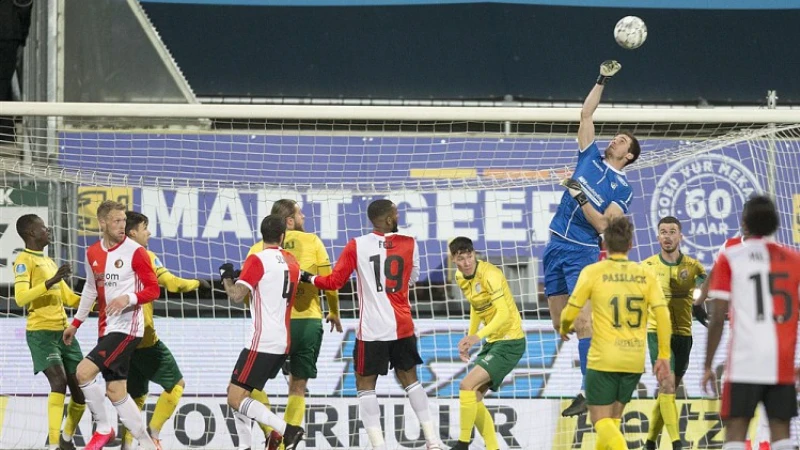 DE TEGENSTANDER | Fortunezen boekten laatste uitsucces in de Kuip