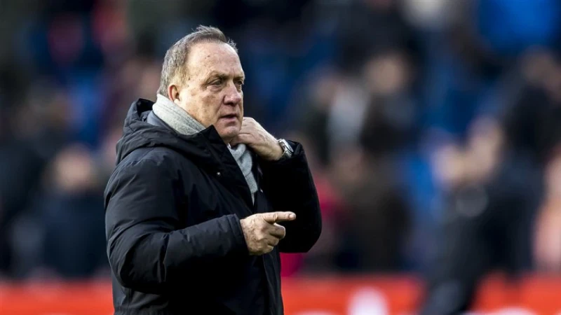 OFFICIEEL | Dick Advocaat ook volgend seizoen trainer van Feyenoord