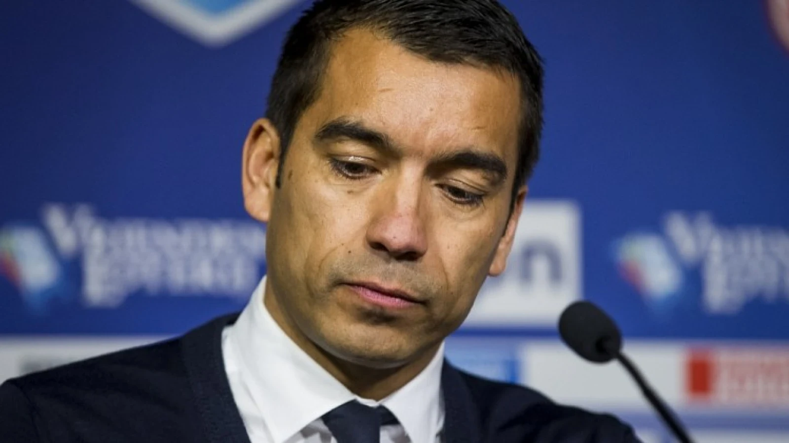 Van Bronckhorst: 'Hier hebben we het vorige week nog over gehad'