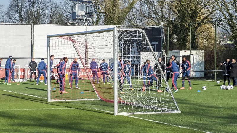 Feyenoord jeugd hard onderuit 