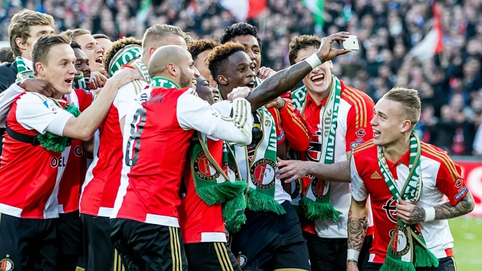 LIVE | Huldiging van Feyenoord op de Coolsingel | Einde huldiging