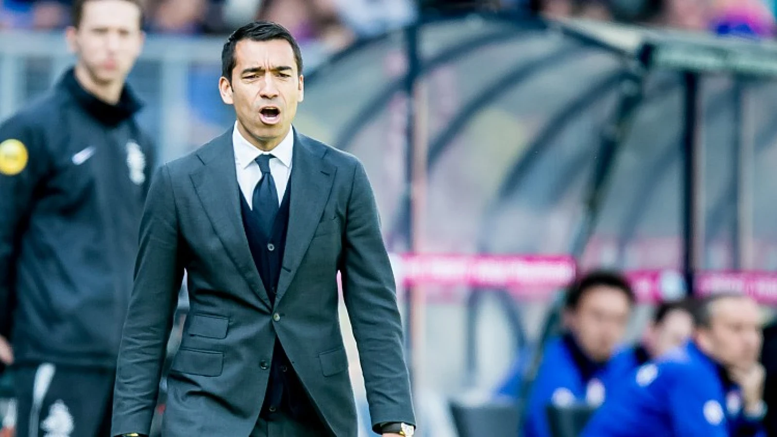 Van Bronckhorst: 'Daarom start ik ook met hem'