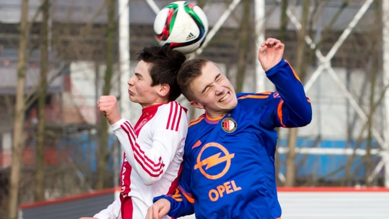 Oranje-17 boekt belangrijke overwinning met veel Feyenoorders in de basis