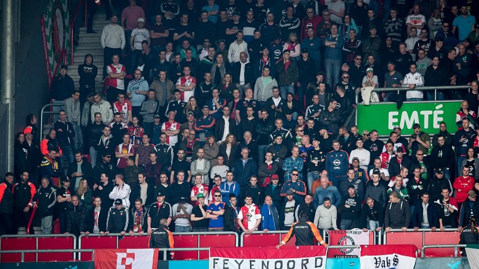 Financiële meevaller voor supporters als Twente licentie behoudt 