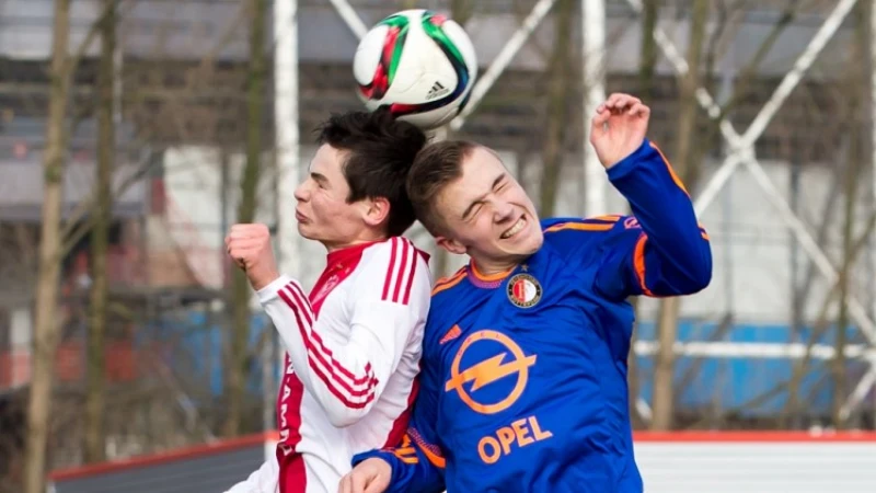 Oranje-17 door overwinning naar kwartfinale EK