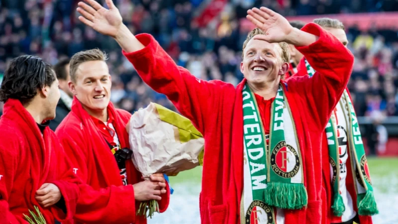 Kuyt blij met nieuwe samenwerking: 'Werelds'