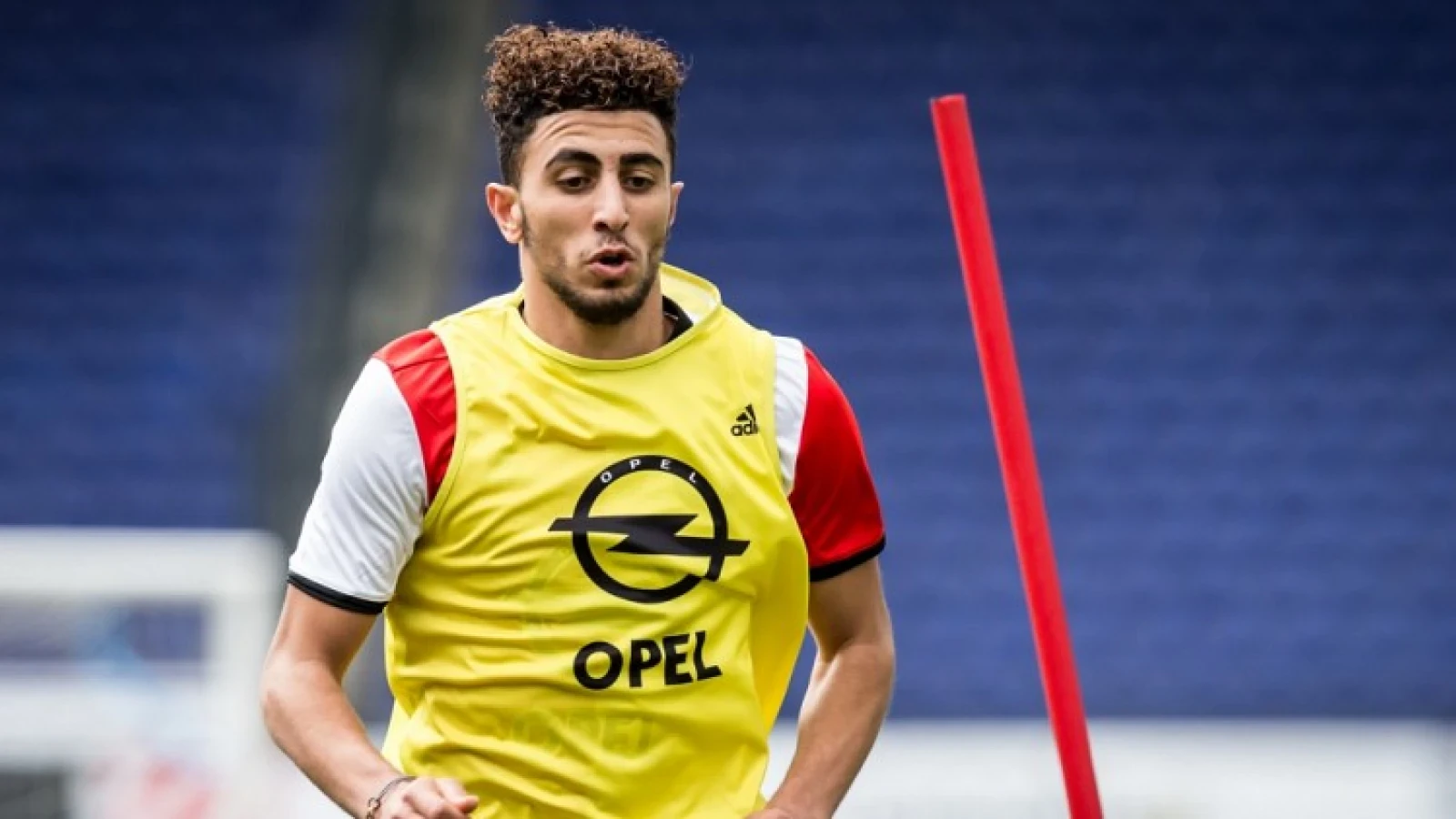 Bilal Basacikoglu gaat strijd aan met concurrentie: 'Volgens mij is dat alleen maar goed'