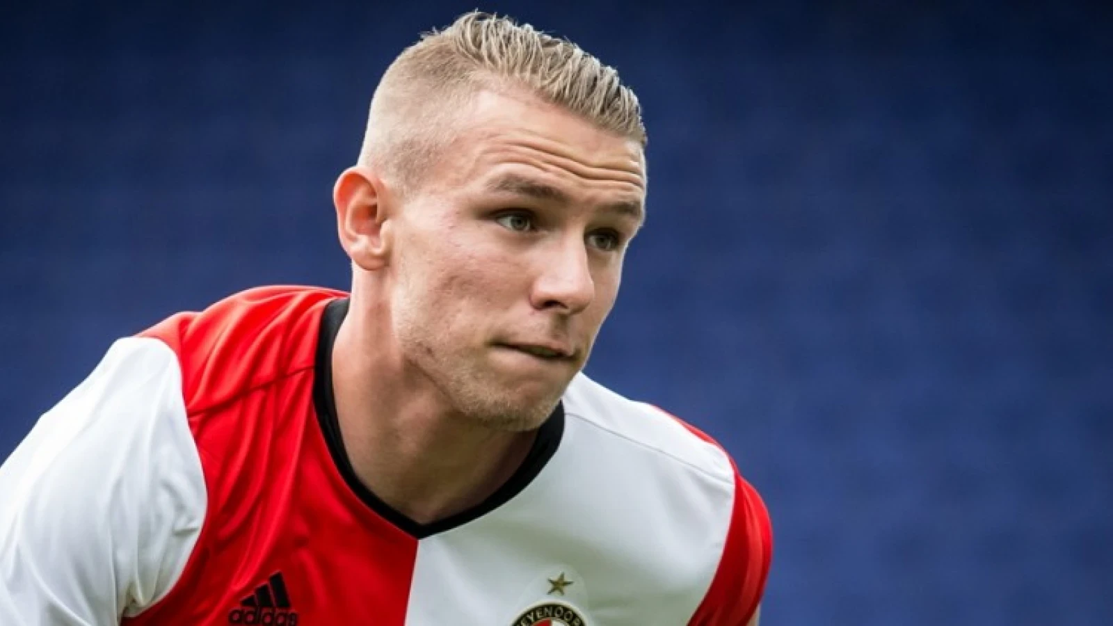 Van Beek: 'Kan ik eigenlijk wel voetballen of heb ik gewoon altijd pech?'