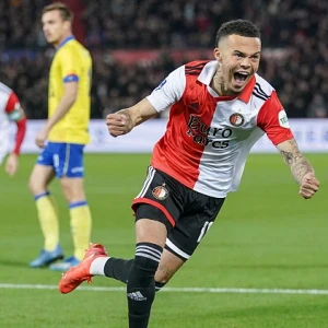 Maaskant: 'Ze leggen zowel PSV als Ajax het vuur aan de schenen'