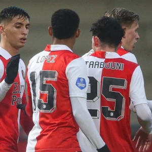 SAMENVATTING | Feyenoord - Go Ahead Eagles 7-4