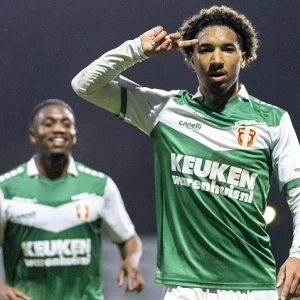 Feyenoord-huurling trefzeker bij zijn debuut voor FC Dordrecht