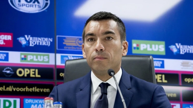 Van Bronckhorst: 'Dát bepaalt straks hoe constant je kunt worden, en of je als team bent gegroeid'