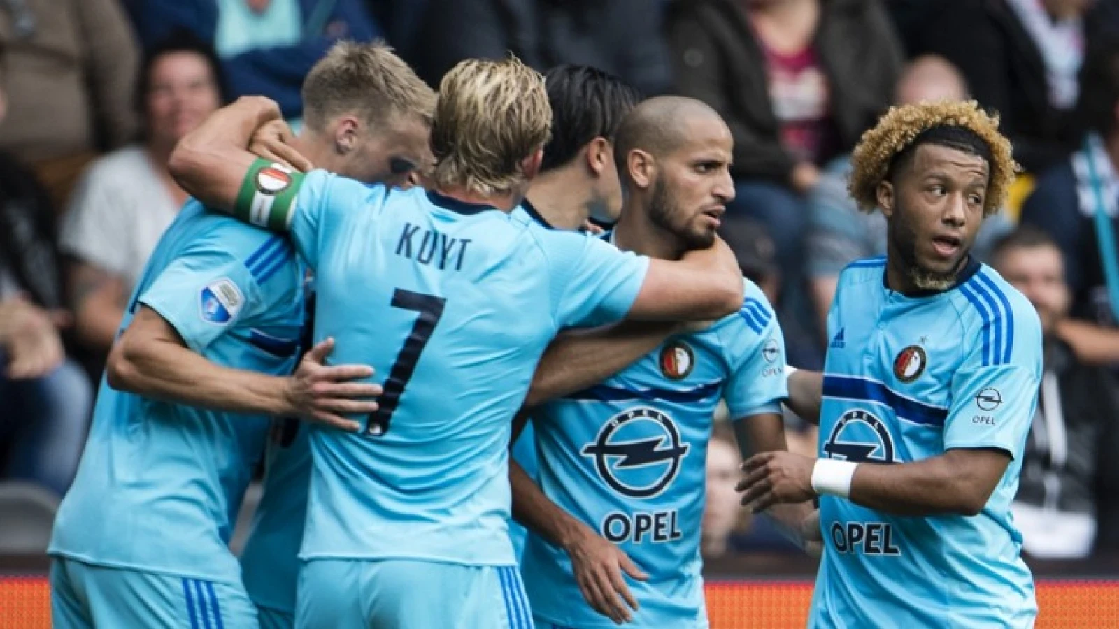 Feyenoord wint nipt van Heracles Almelo