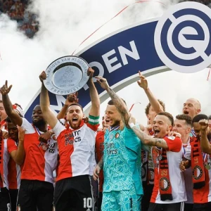 VIDEO | Feyenoord deelt beelden LANDSKAMPIOEN STORIES XXL