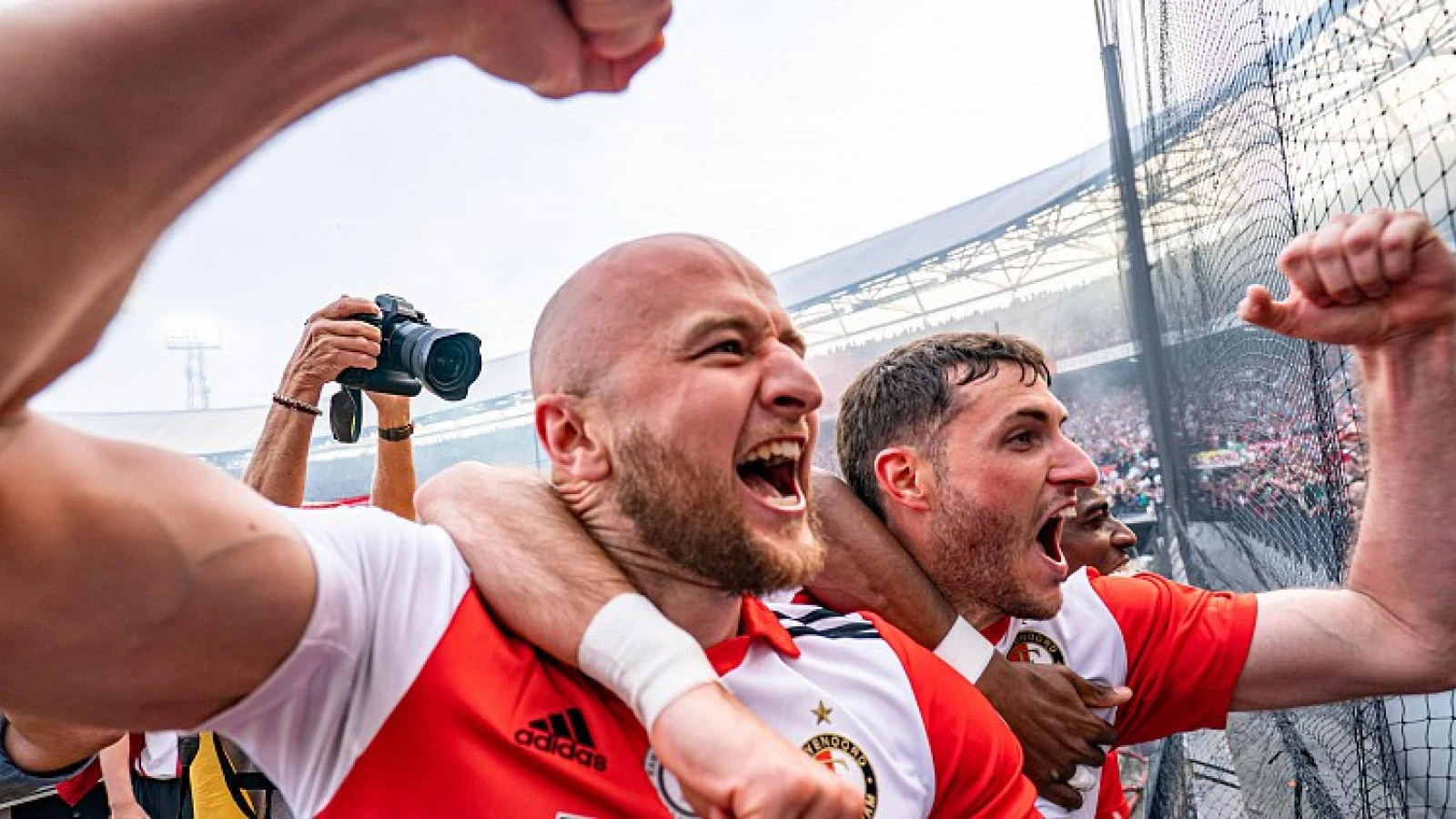 'Trauner sluit na het trainingskamp weer aan bij Feyenoord'