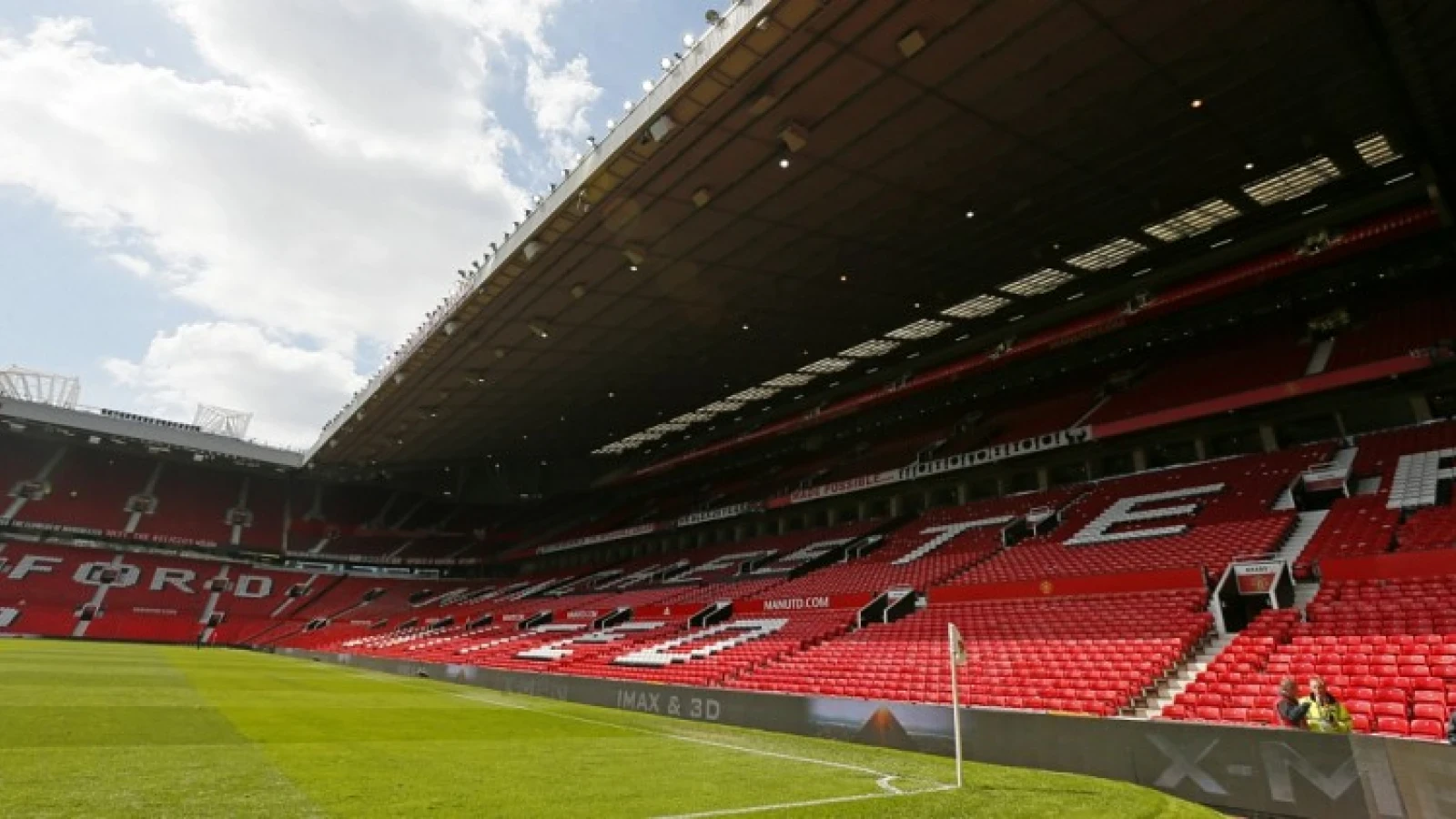 Fans Manchester United krijgen donderdag speciale fanzone in Rotterdam