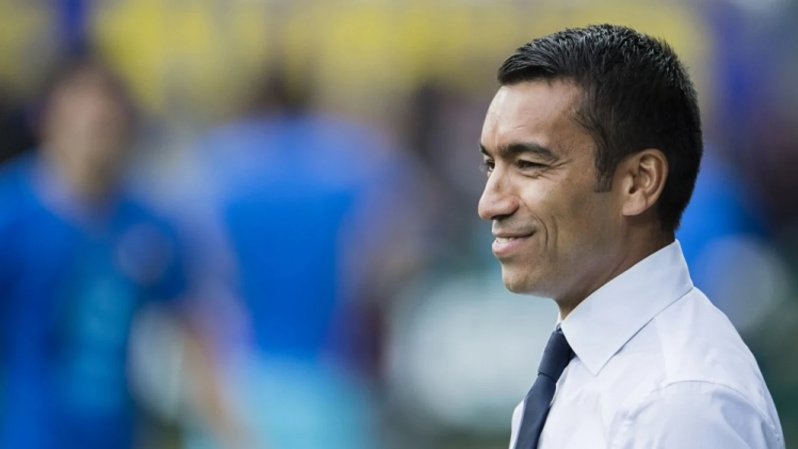 Van Bronckhorst: 'Hier krijg ik een lach van op mijn gezicht'