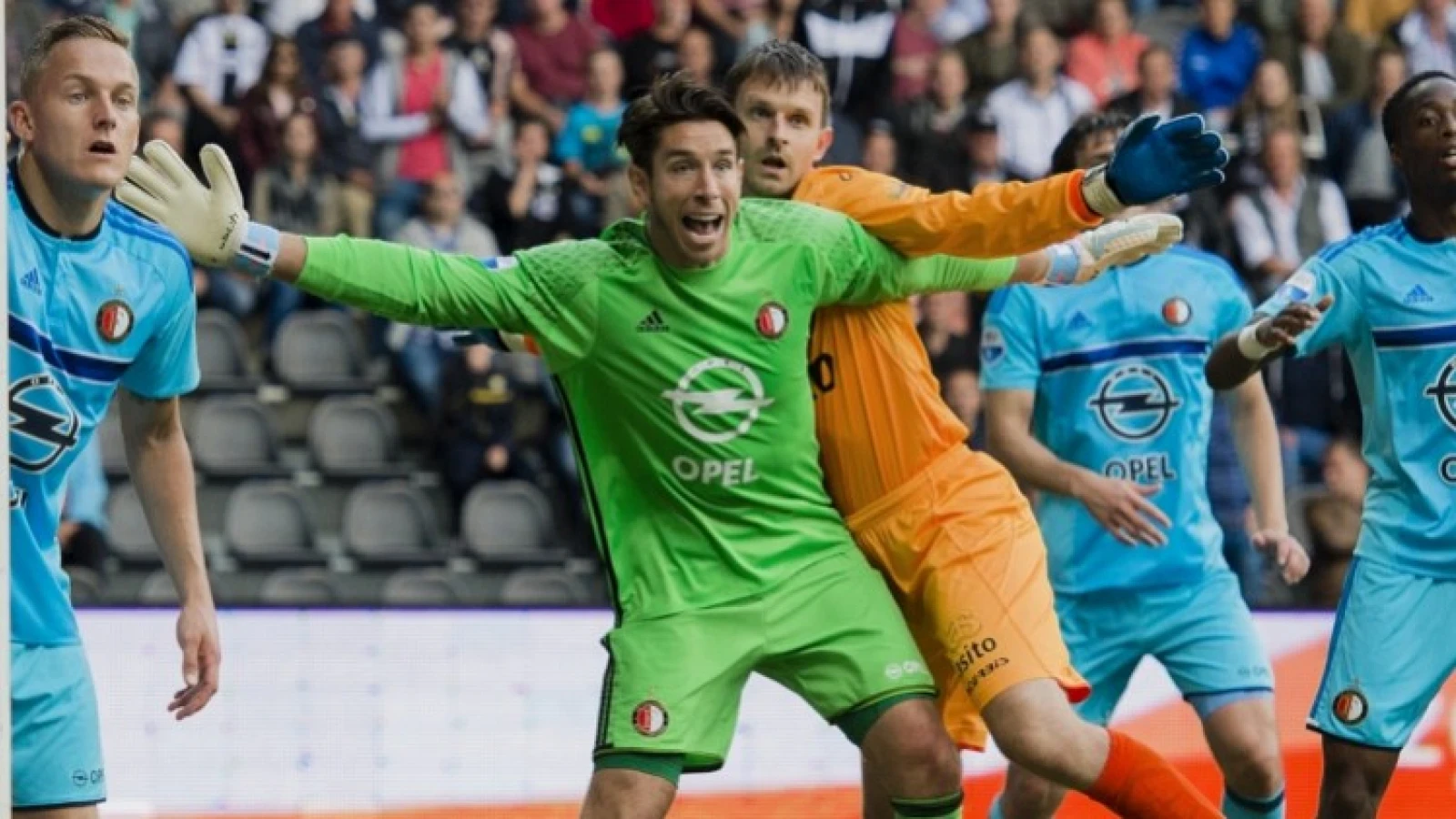 #psvFEY | 'Het gaat nog een hele klus worden voor Vermeer om Jones uit het elftal te keepen!'