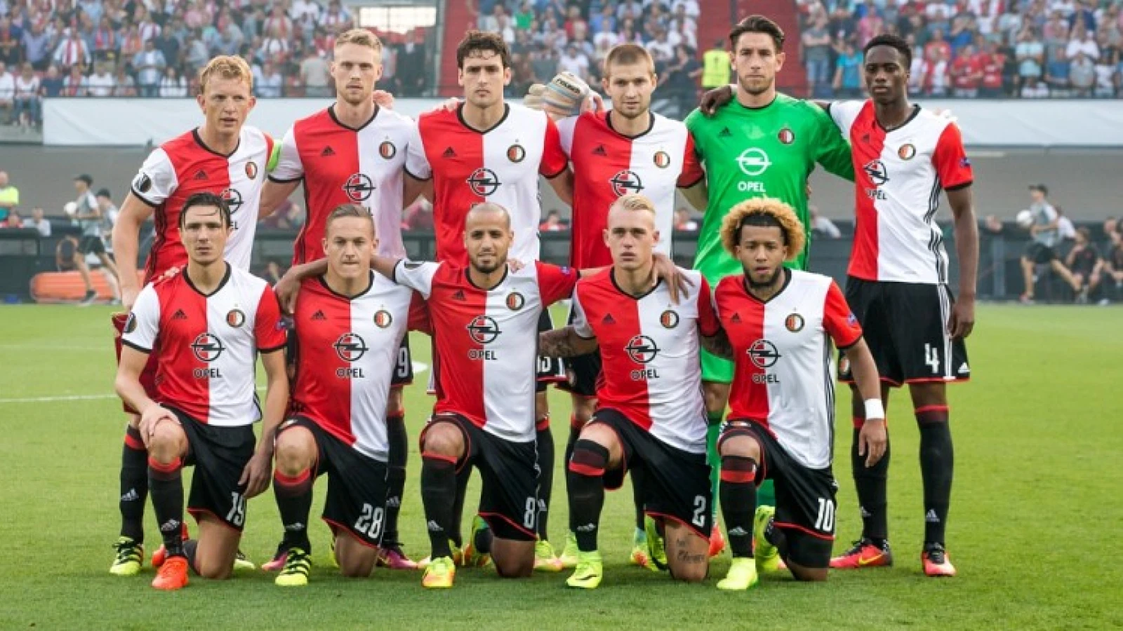 'Feyenoord met dezelfde elf spelers tegen Fenerbahçe als in de wedstrijden tegen Manchester United en PSV'