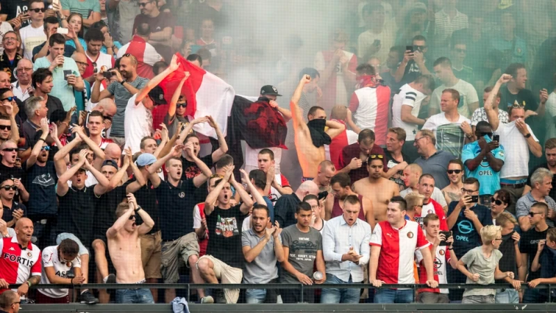 Feyenoord - Ajax gespeeld in uitverkochte Kuip