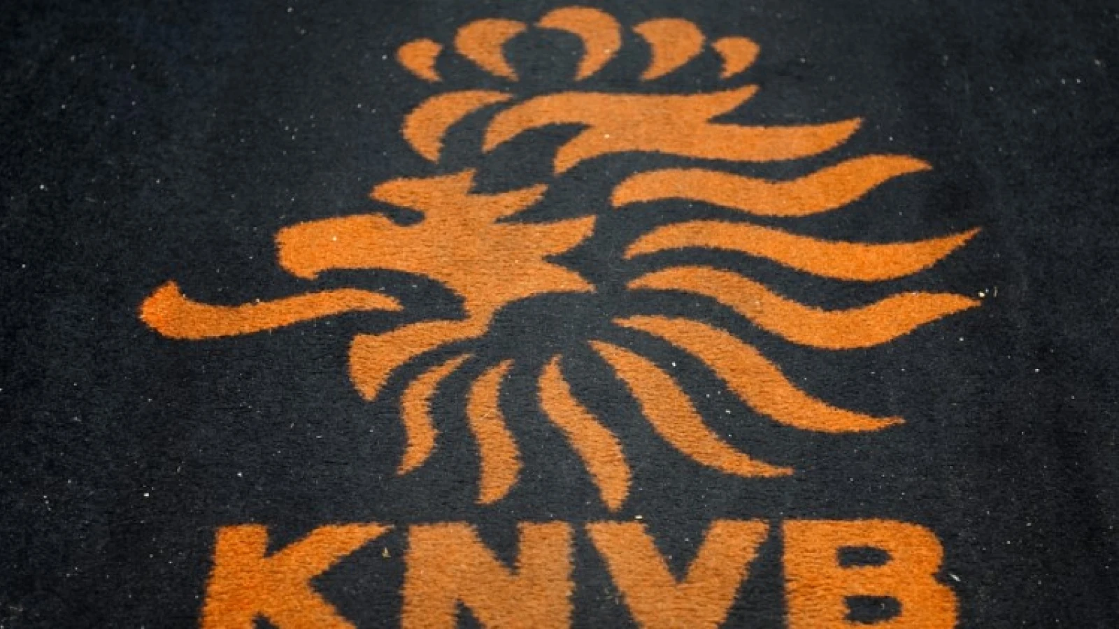 KNVB belegt buitengewone vergadering na problemen binnen RvC